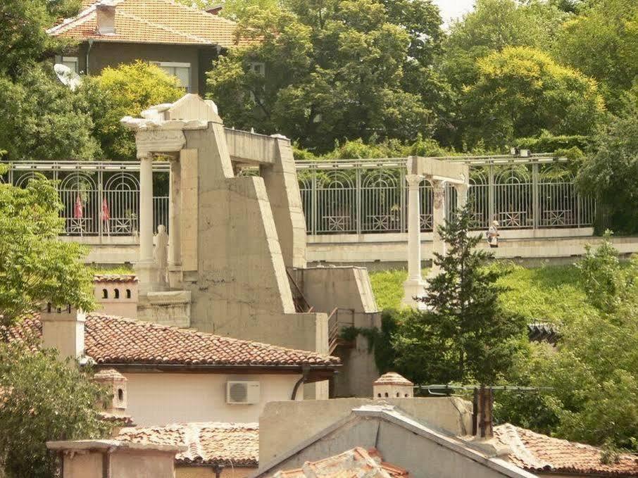 Hotel Dali Plovdiv Buitenkant foto